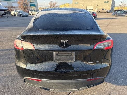 Used 2023 Tesla Model Y Long Range image 4