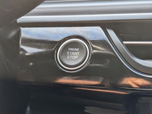 Used 2024 Kia Seltos S image 40