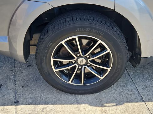 Used 2018 Dodge Journey SE w/ Connectivity Group image 5