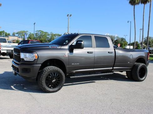 Used 2024 RAM 3500 Big Horn AWD/4WD image 5