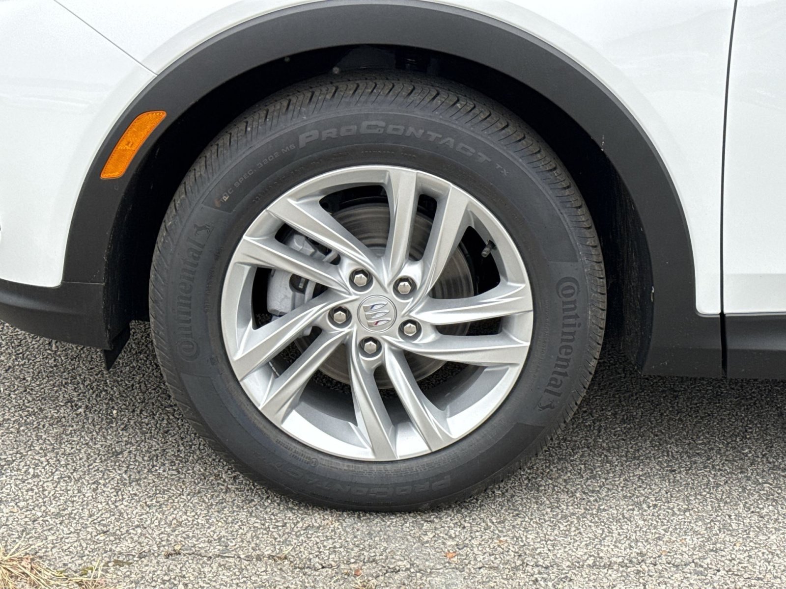 New 2026 Buick Envista Sport Touring FWD image 12