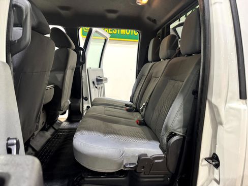 Used 2016 Ford F550 2WD Crew Cab Super Duty image 14