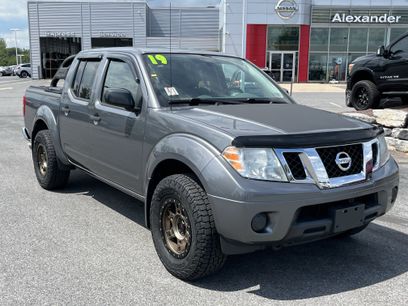 Used 2019 Nissan Frontier SV