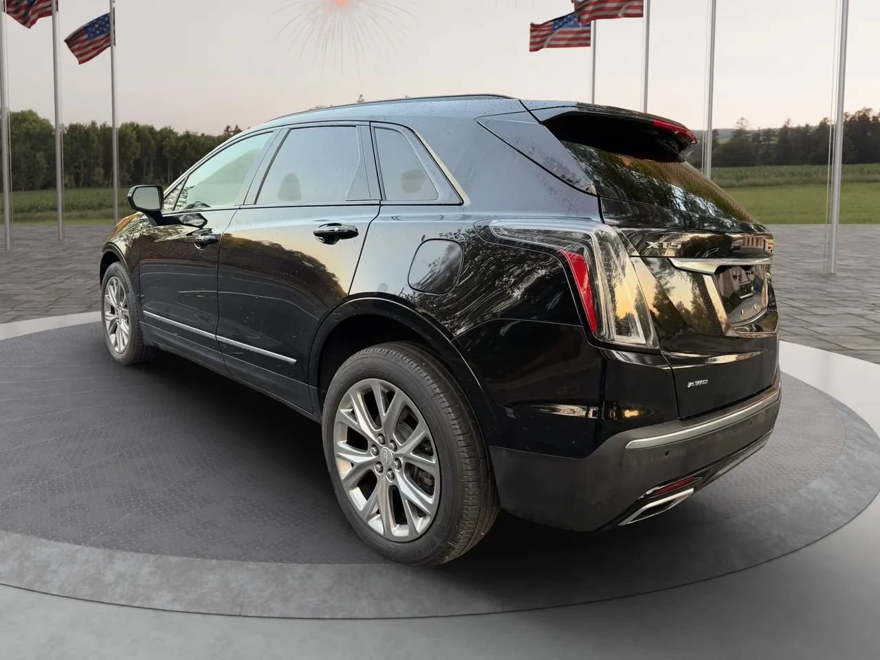 Used 2020 Cadillac XT5 Sportv w/ LPO, Illumination Package AWD/4WD image 7