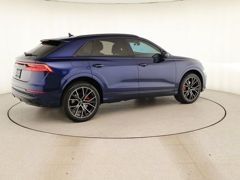 Used 2022 Audi Q8 Premium Plus AWD/4WD image 7