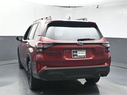 Used 2025 Subaru Forester w/ Convenience Package #1 image 6