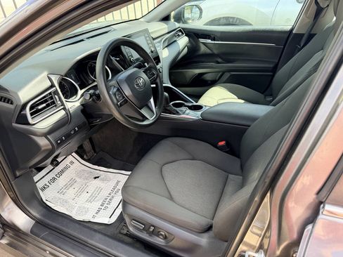 Used 2024 Toyota Camry LE FWD image 18