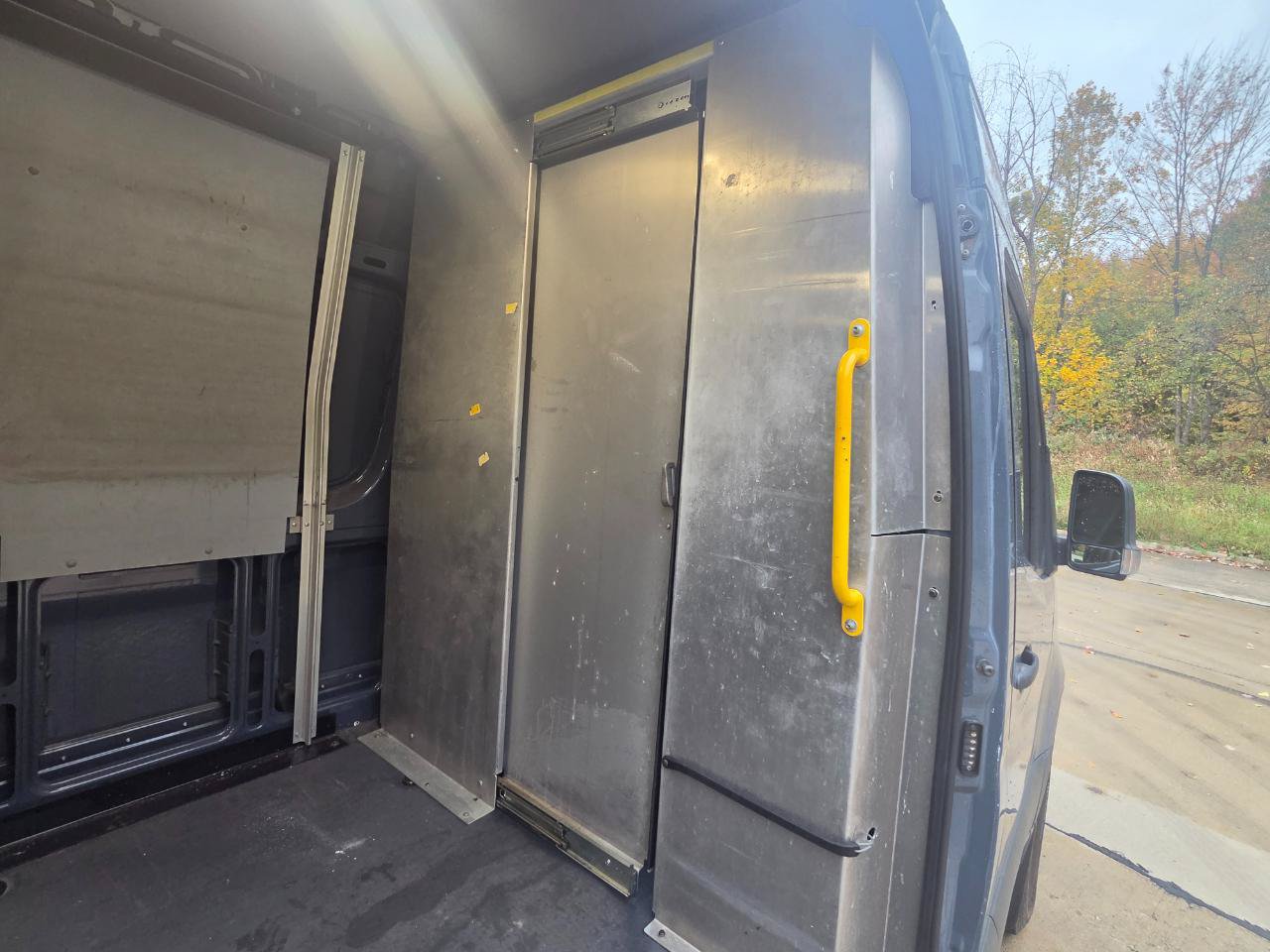 Used 2019 Mercedes-Benz Sprinter 170 image 35