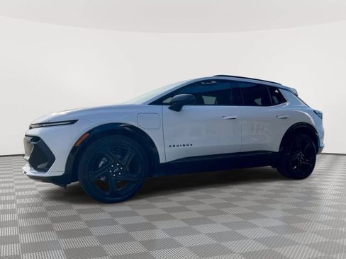 New 2025 Chevrolet Equinox EV RS FWD image 7