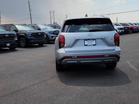 Used 2025 Hyundai Palisade SEL AWD/4WD image 3