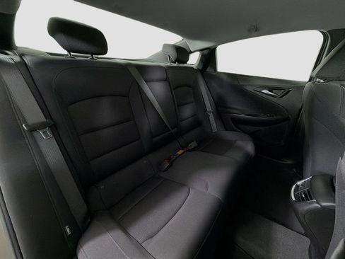 Used 2024 Chevrolet Malibu LT FWD image 32