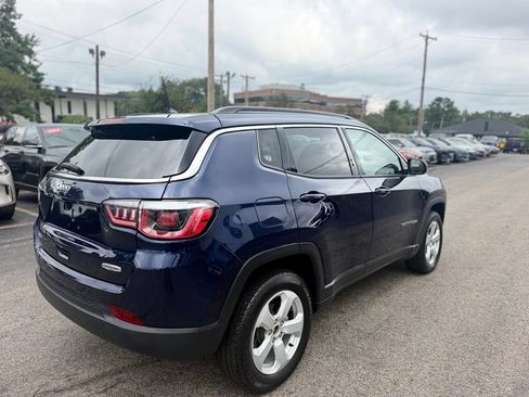 Used 2018 Jeep Compass Latitude AWD/4WD image 8