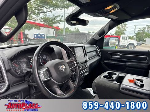 Used 2023 RAM 1500 Big Horn AWD/4WD image 3
