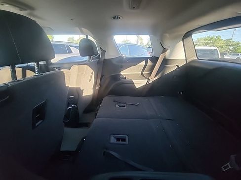 Used 2020 GMC Acadia SLE FWD image 5