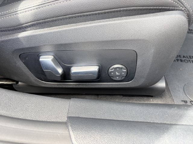 Certified 2023 BMW i4 eDrive40 w/ M Sport Package RWD image 13