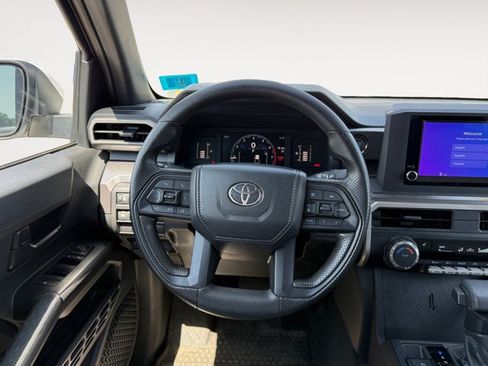 Certified 2024 Toyota Tacoma SR5 AWD/4WD image 16