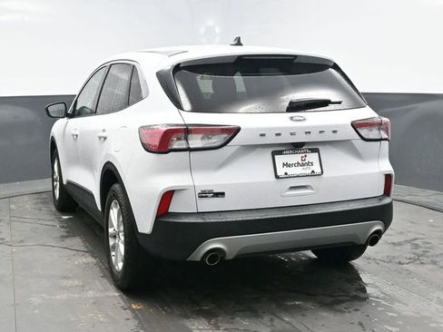 Used 2022 Ford Escape SE FWD image 5