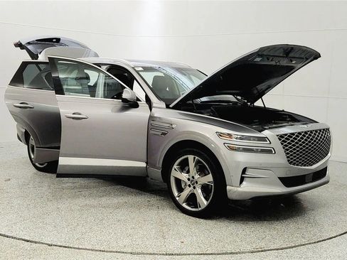 Used 2023 Genesis GV80 2.5T w/ Prestige Package image 9