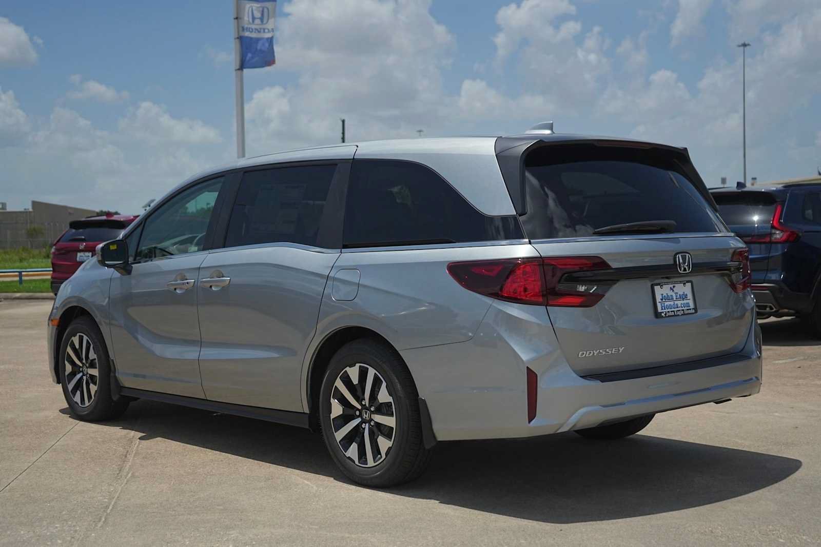 New 2027 Honda Odyssey EX-L image 4