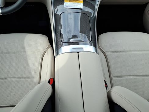 New 2026 Mercedes-Benz GLC 300 4MATIC image 26