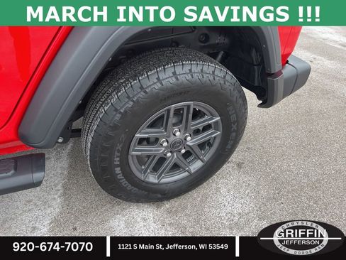 Used 2024 Jeep Wrangler Sport S image 9