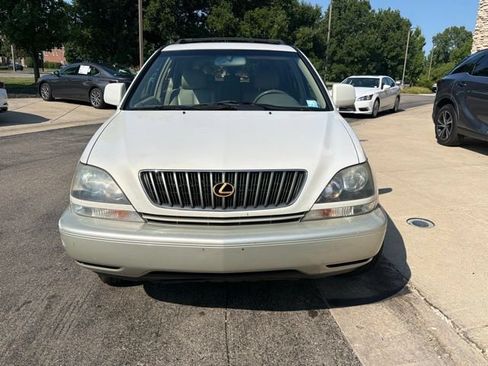Used 2000 Lexus RX 300 4WD image 2