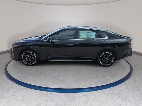 New 2026 Kia K4 GT-Line w/ GT-Line Sunroof Package image 8