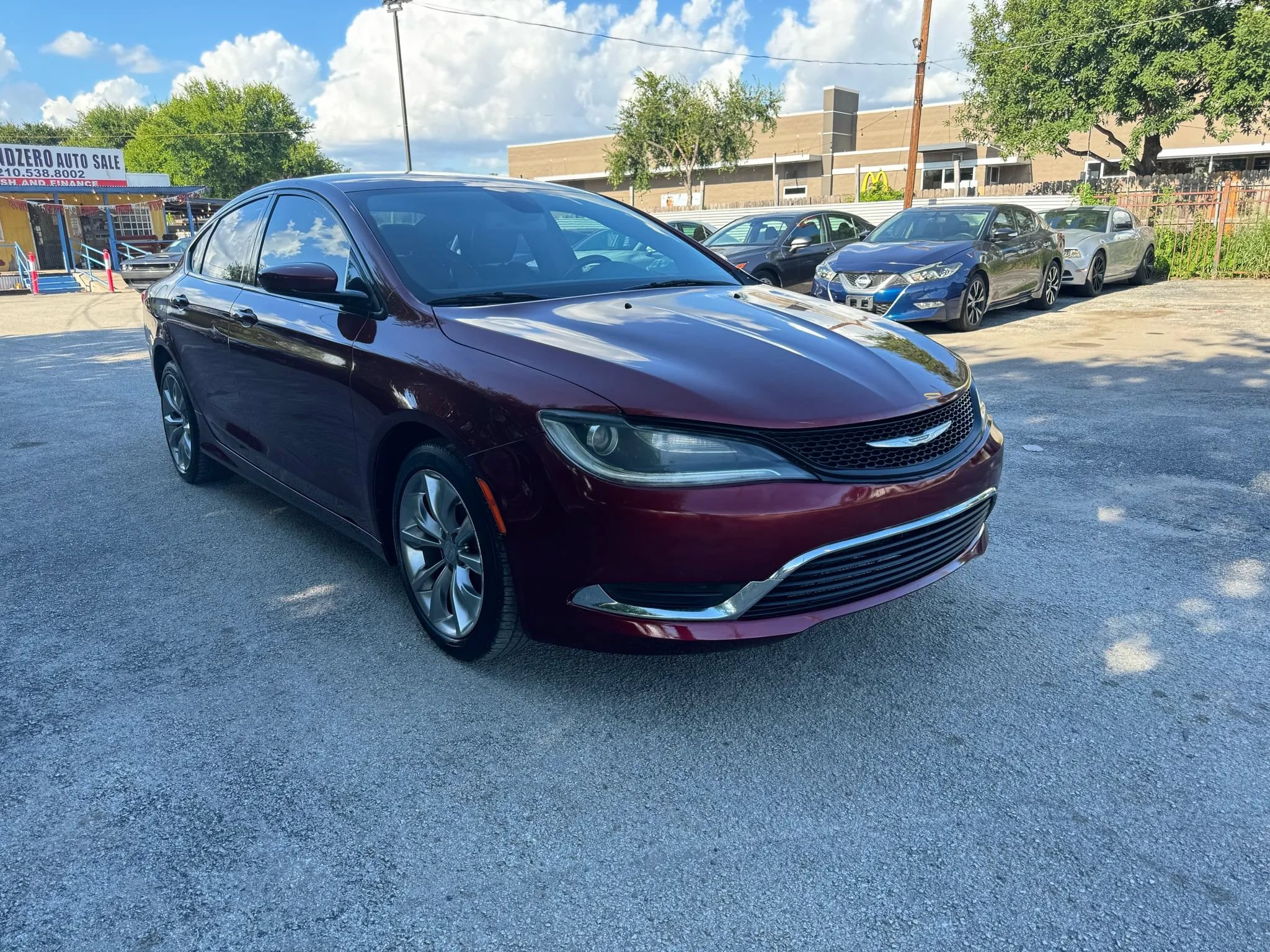 Used 2015 Chrysler 200 S w/ Navigation & Sound Group I FWD image 1