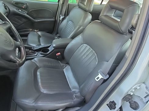 Used 2003 Pontiac Grand Am GT FWD image 11