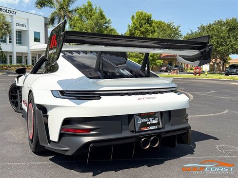 Used 2025 Porsche 911 GT3 RS RWD image 52