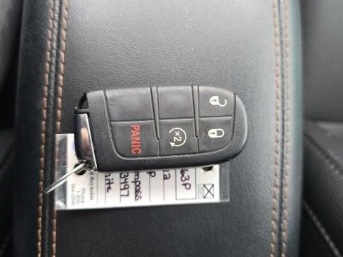 Used 2022 Jeep Compass Limited AWD/4WD image 26
