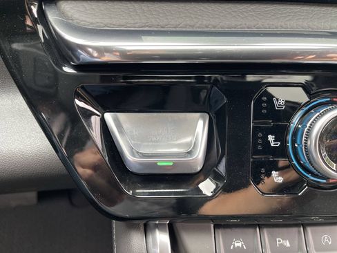 New 2026 GMC Sierra 1500 Denali w/ Denali Reserve Package AWD/4WD image 17