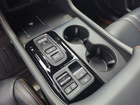 Used 2024 Honda Pilot TrailSport image 15