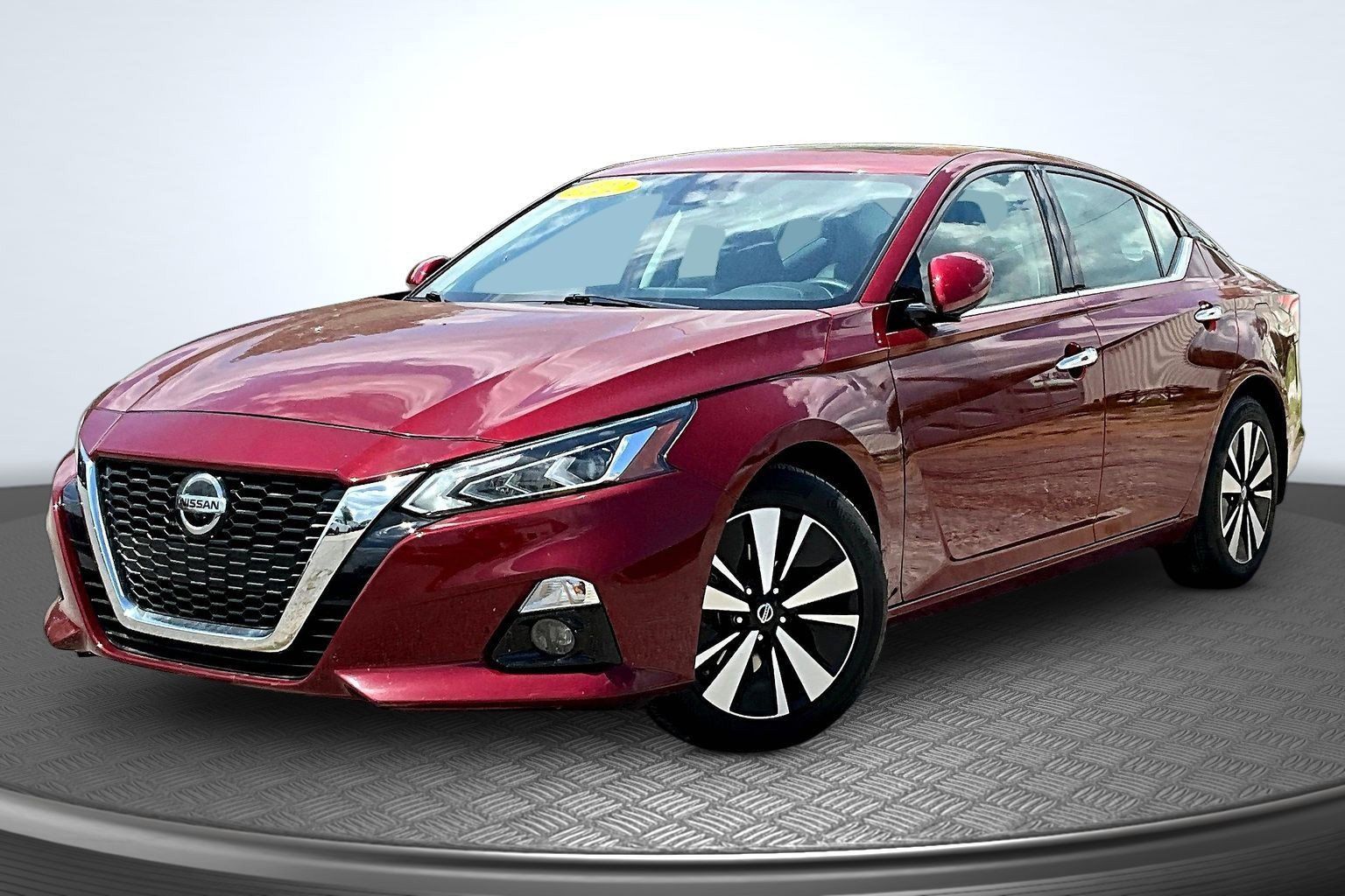 Used 2022 Nissan Altima 2.5 SL FWD image 1