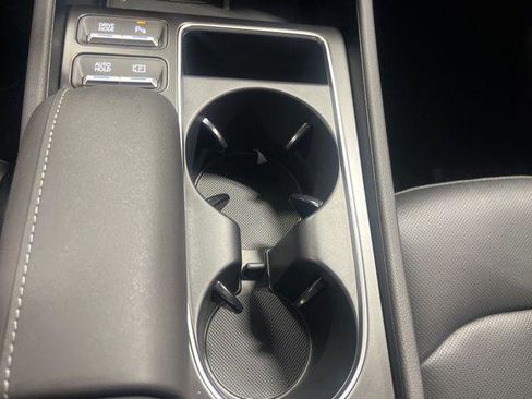 New 2025 Hyundai Sonata Limited image 21