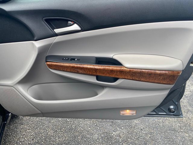 Used 2012 Honda Accord EX image 35