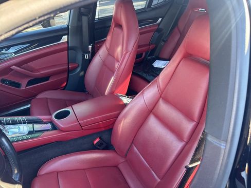 Used 2015 Porsche Panamera S image 11