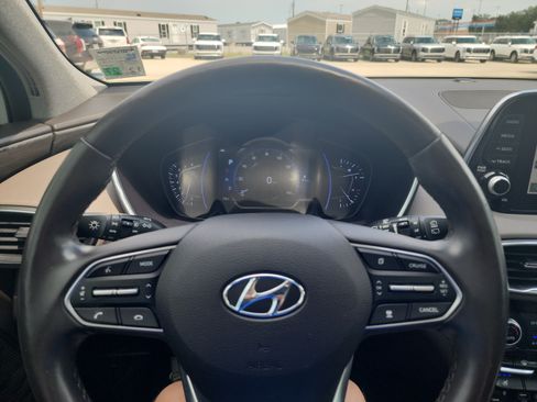 Used 2019 Hyundai Santa Fe FWD image 29