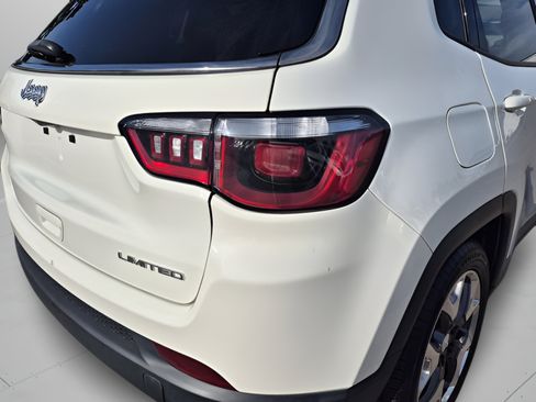 Used 2020 Jeep Compass Limited FWD image 33
