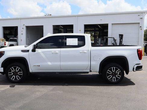 Certified 2024 GMC Sierra 1500 AT4 w/ Technology Package AWD/4WD image 6