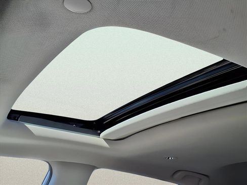 New 2026 Honda HR-V EX-L image 14