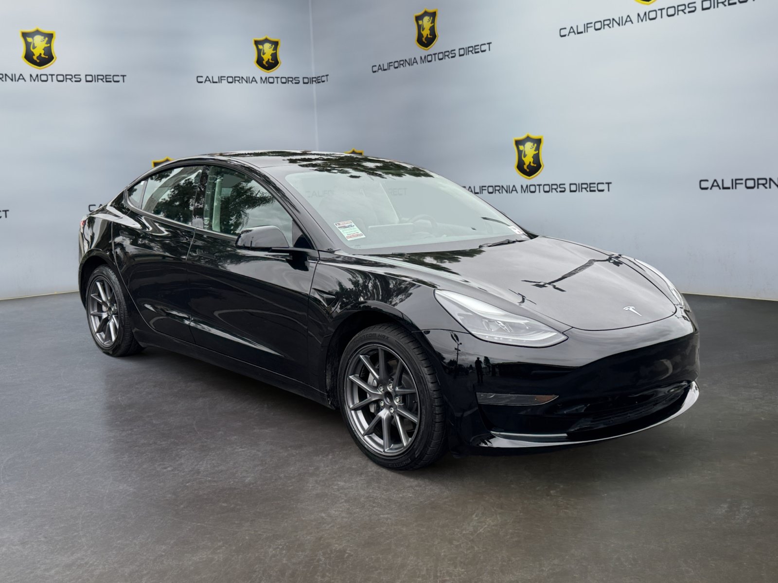 Used 2023 Tesla Model 3 Standard Range RWD image 7
