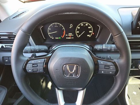 New 2025 Honda Pilot EX-L image 9