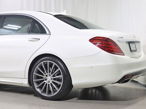 Used 2014 Mercedes-Benz S 550 Sedan w/ Sport Package Plus One image 10