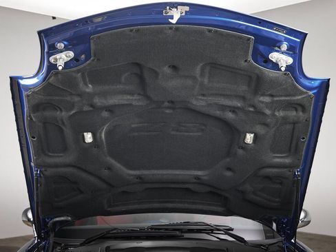 Used 2002 BMW Z8 image 98