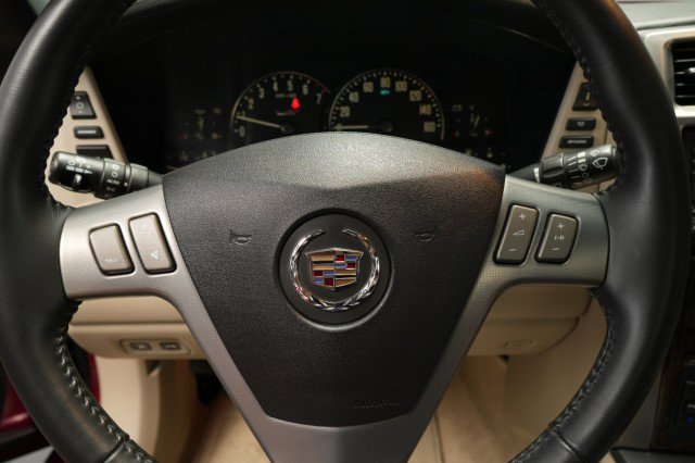 Used 2006 Cadillac XLR V RWD image 33