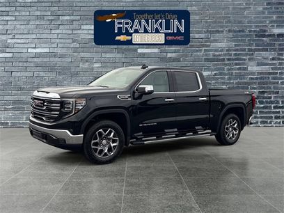 New 2026 GMC Sierra 1500 SLT w/ SLT Premium Package