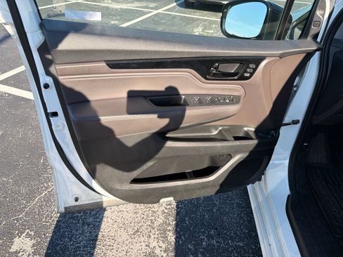 Used 2020 Honda Odyssey Elite image 11