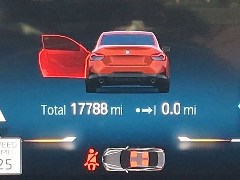 Used 2023 BMW 230i xDrive Coupe w/ Premium Package image 21