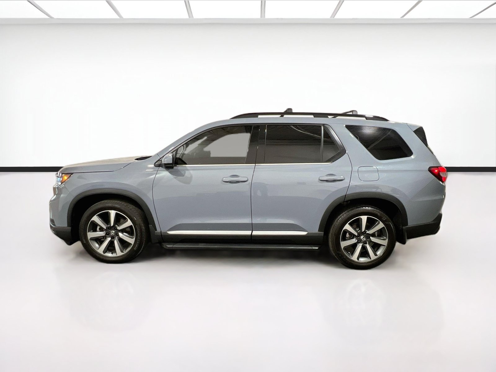 Used 2023 Honda Pilot Elite image 25
